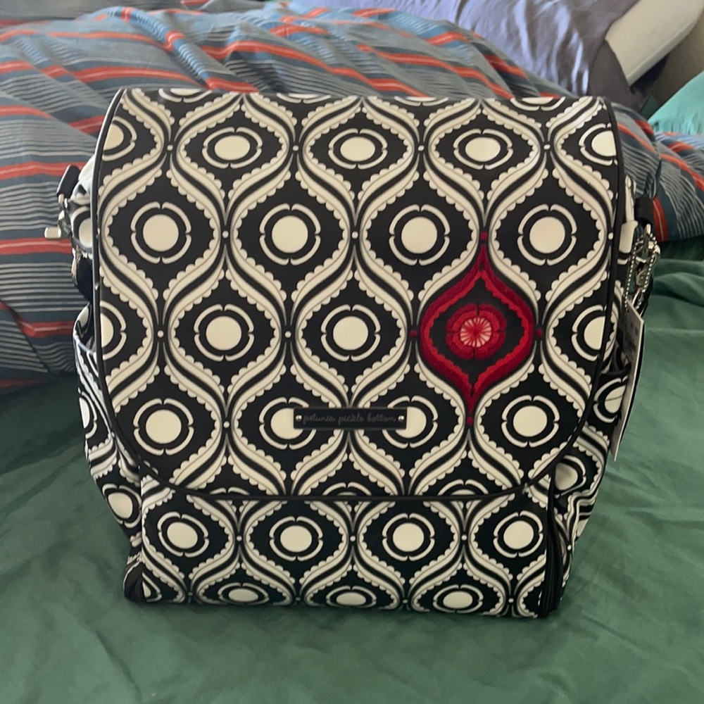 Petunia Pickle Bottom Boxy Bag
